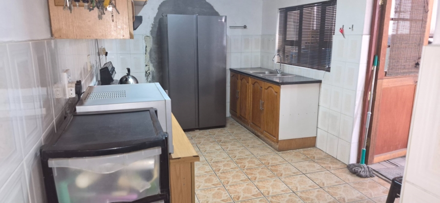 To Let  Bedroom Property for Rent in Belthorn Estate Western Cape